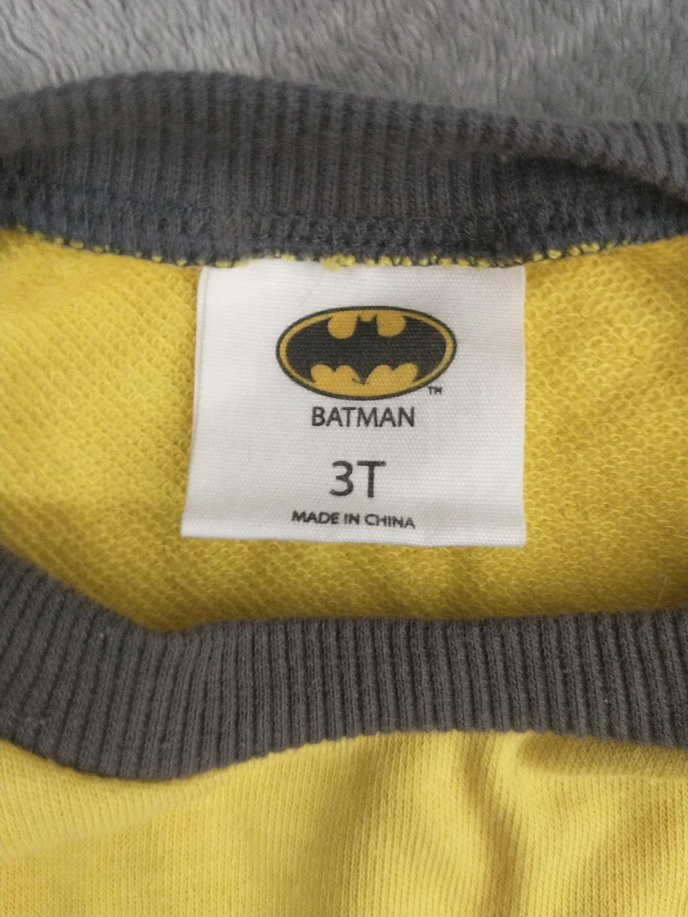 Kids - 3T - DC Comics / Happy Threads Batman Black & Yellow Jogger / Pajama Set